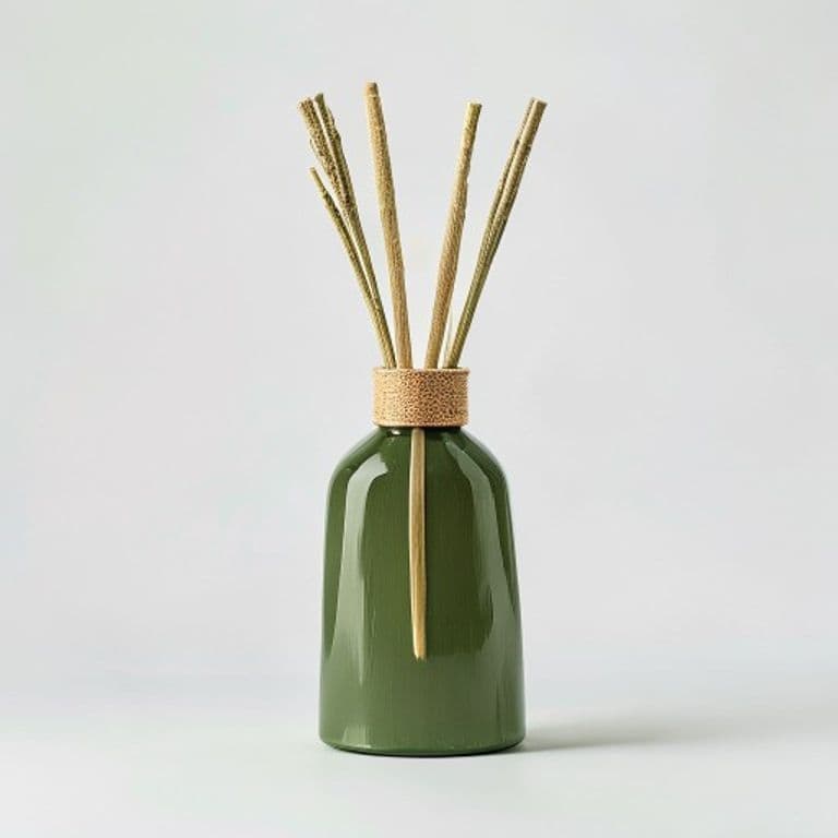 Diffuseur de parfum vert sauge